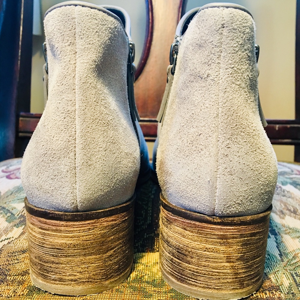Cole Haan Women’s Hayes Flat Ankle Bootie - Picture 7 of 8